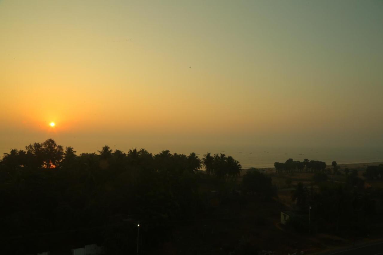 Misty Ocean - A Bergamont Group Of Hotel Kuilapalayam Екстериор снимка