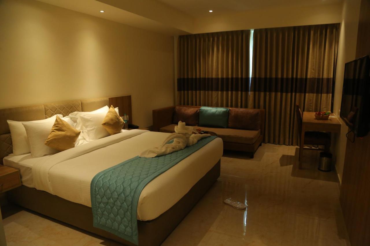 Misty Ocean - A Bergamont Group Of Hotel Kuilapalayam Екстериор снимка