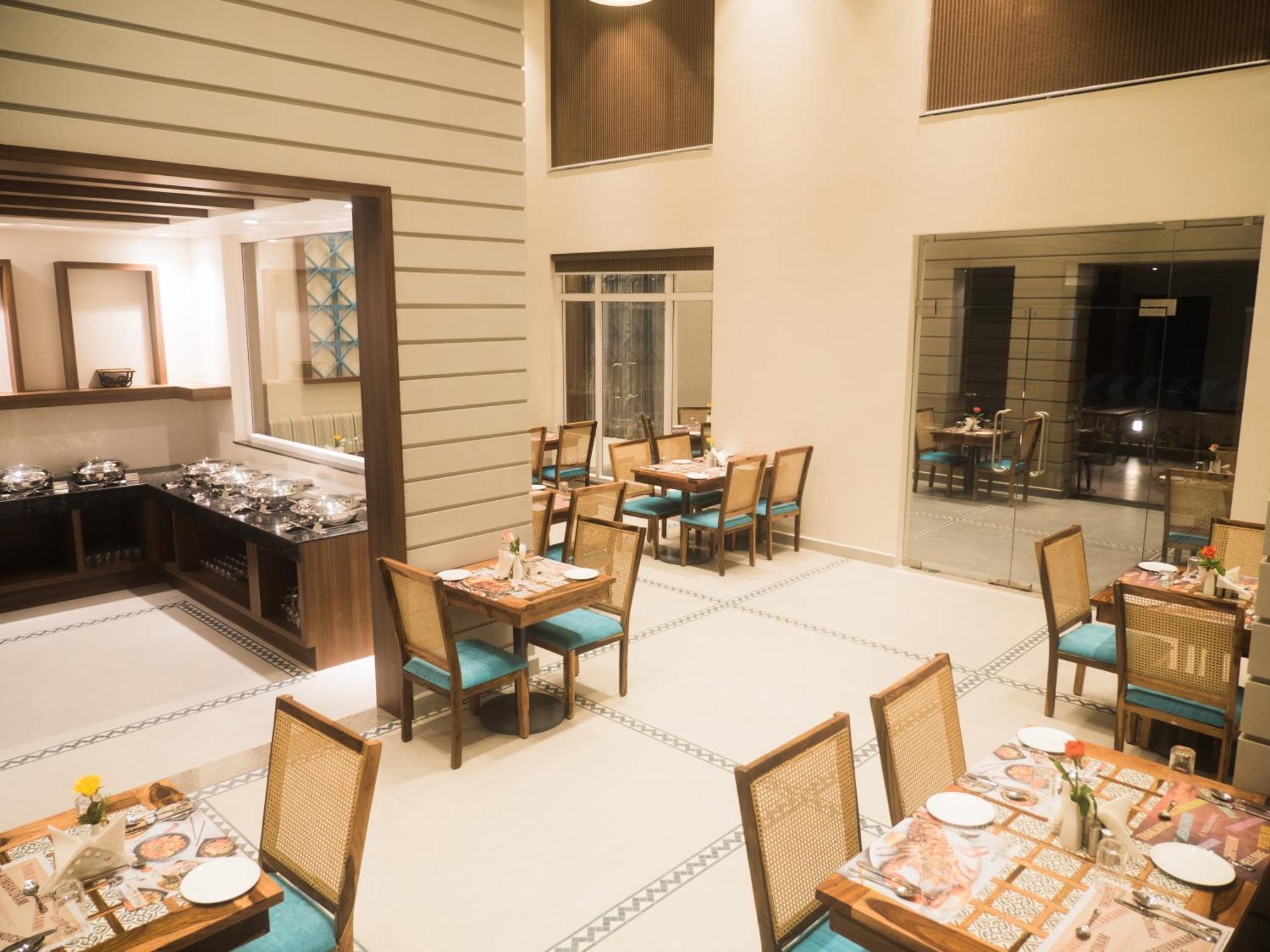Misty Ocean - A Bergamont Group Of Hotel Kuilapalayam Екстериор снимка
