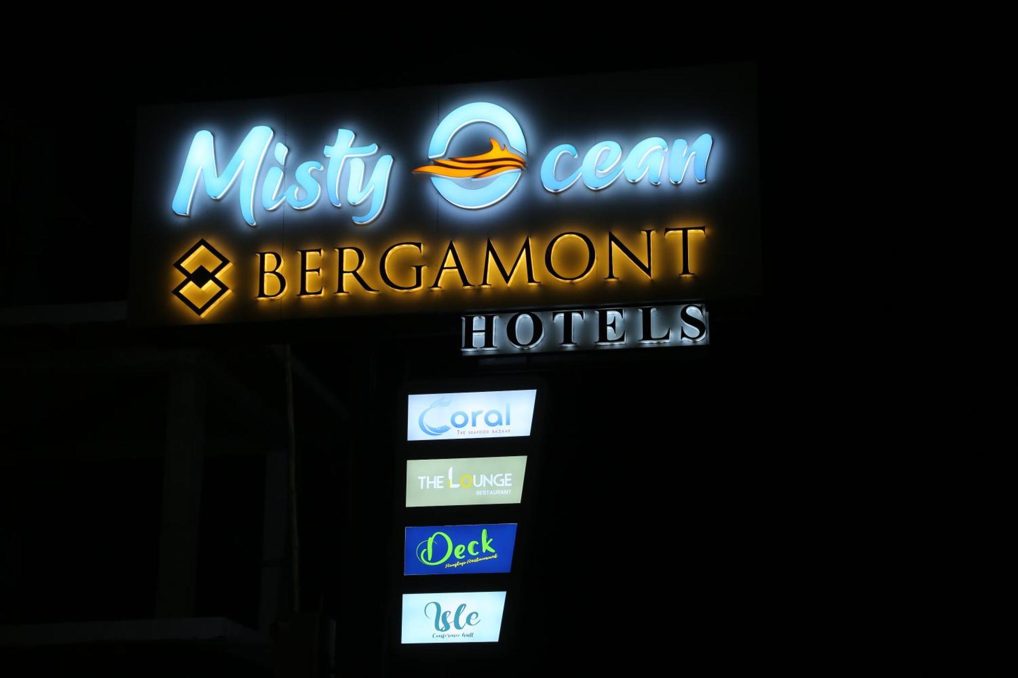 Misty Ocean - A Bergamont Group Of Hotel Kuilapalayam Екстериор снимка