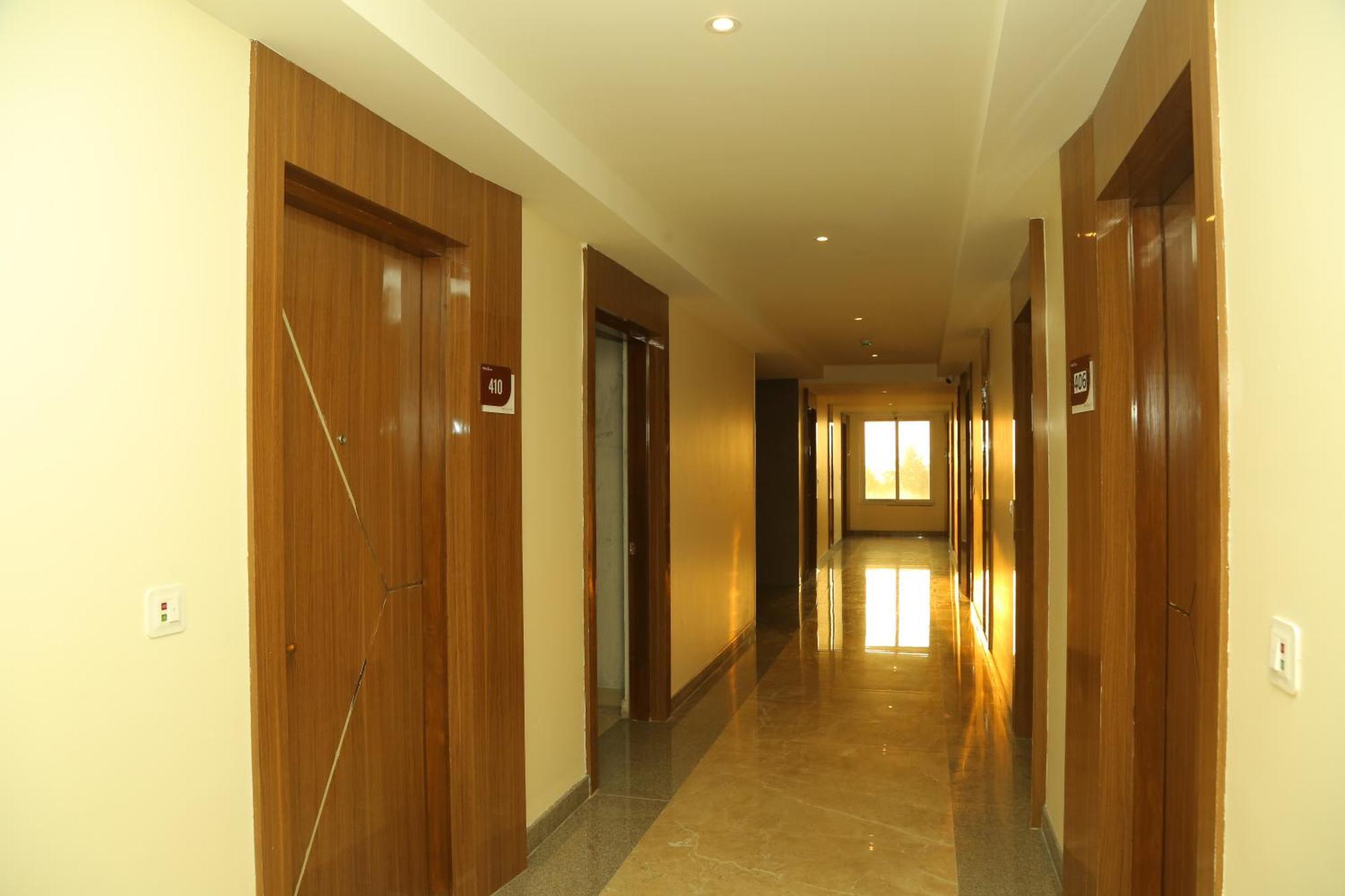 Misty Ocean - A Bergamont Group Of Hotel Kuilapalayam Екстериор снимка