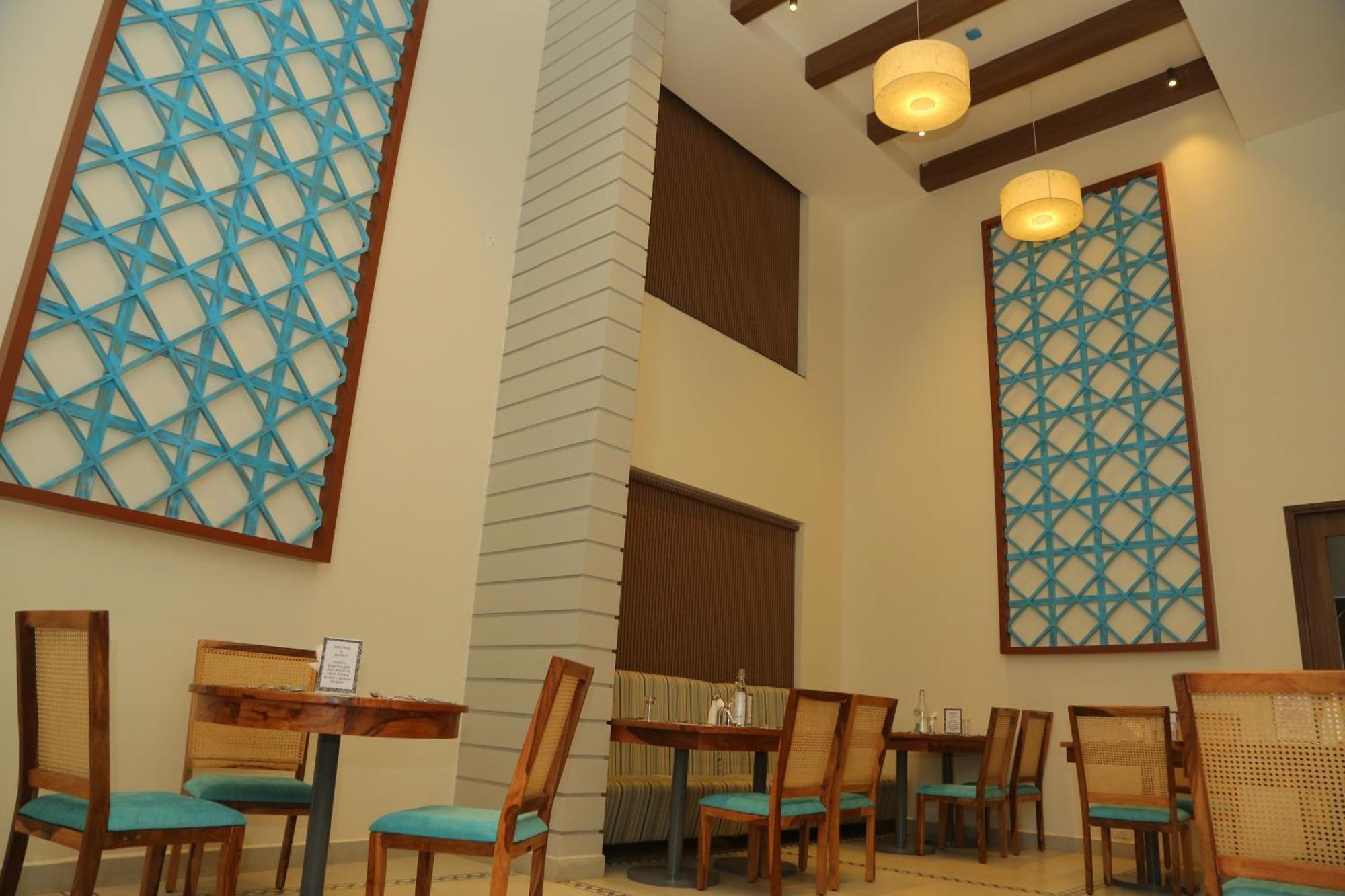 Misty Ocean - A Bergamont Group Of Hotel Kuilapalayam Екстериор снимка