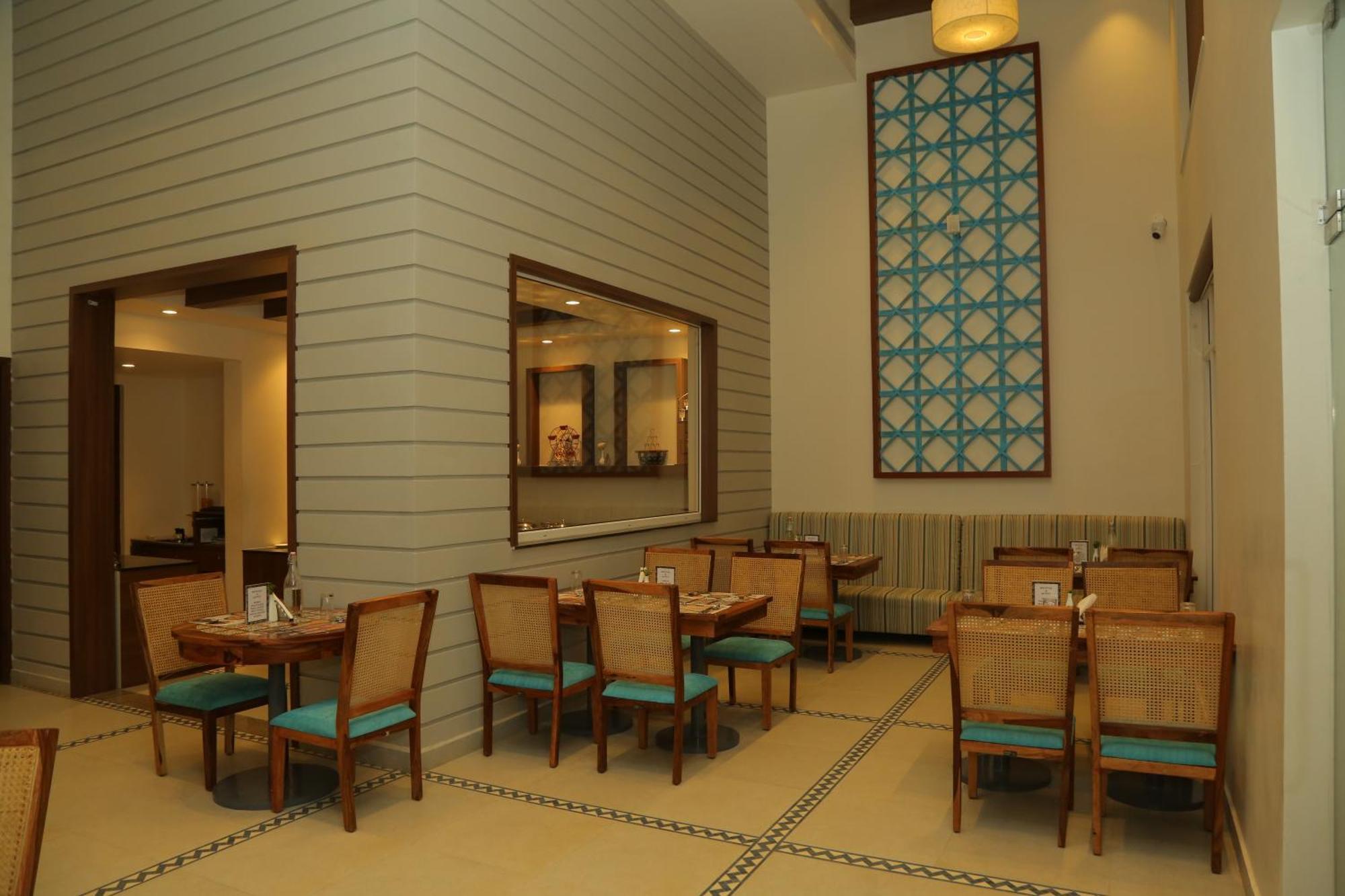 Misty Ocean - A Bergamont Group Of Hotel Kuilapalayam Екстериор снимка